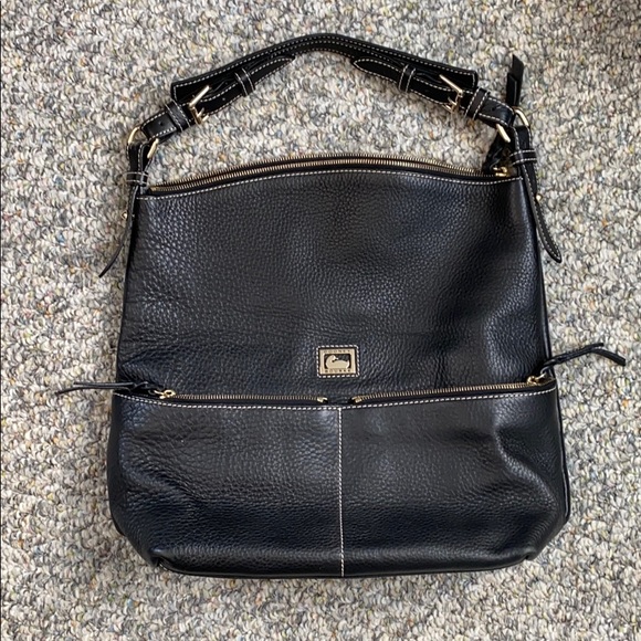 Dooney & Bourke Handbags - Dooney and Bourke large shoulder bag